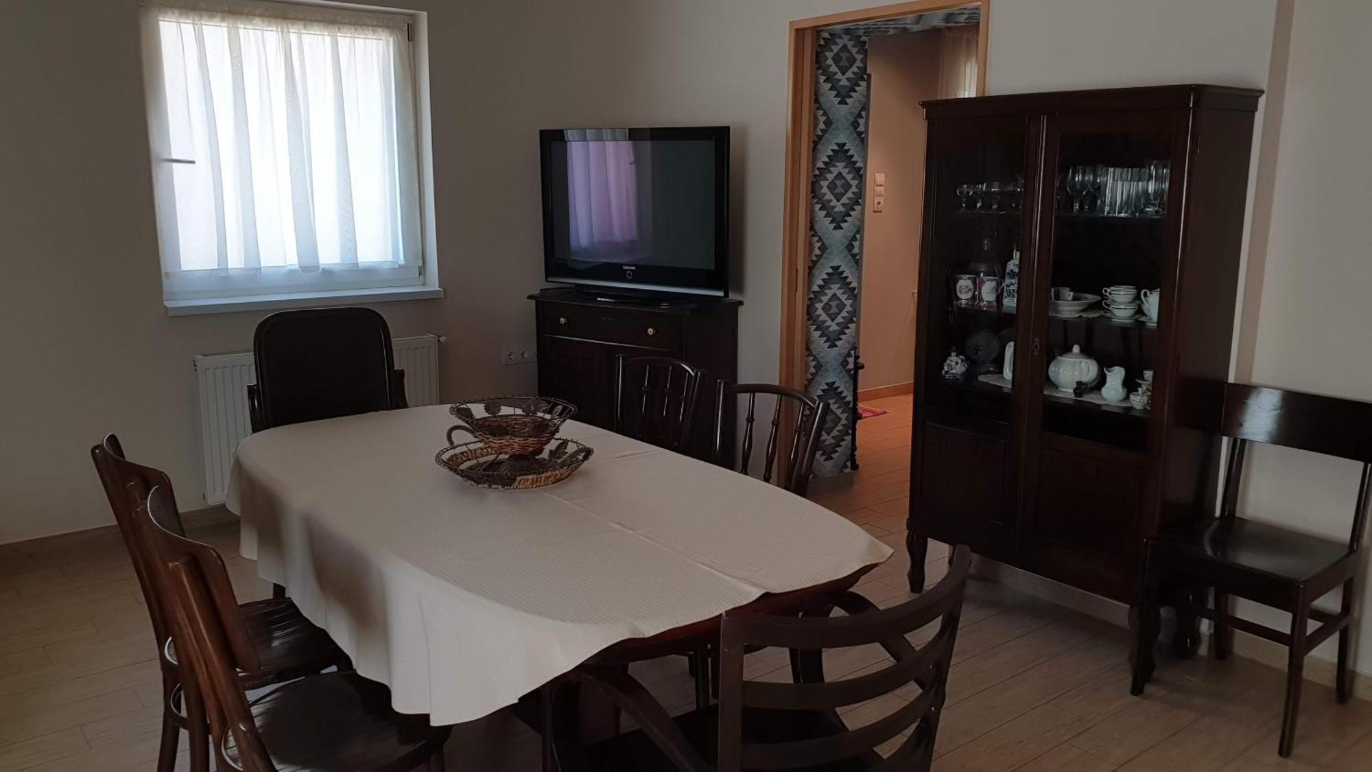 Keller Apartmanok Hajdúszoboszló Chambre photo